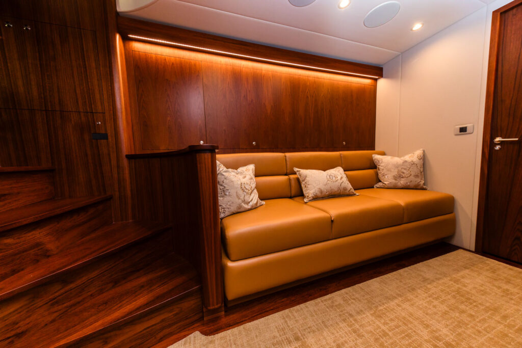 Bayliss Boatworks 60