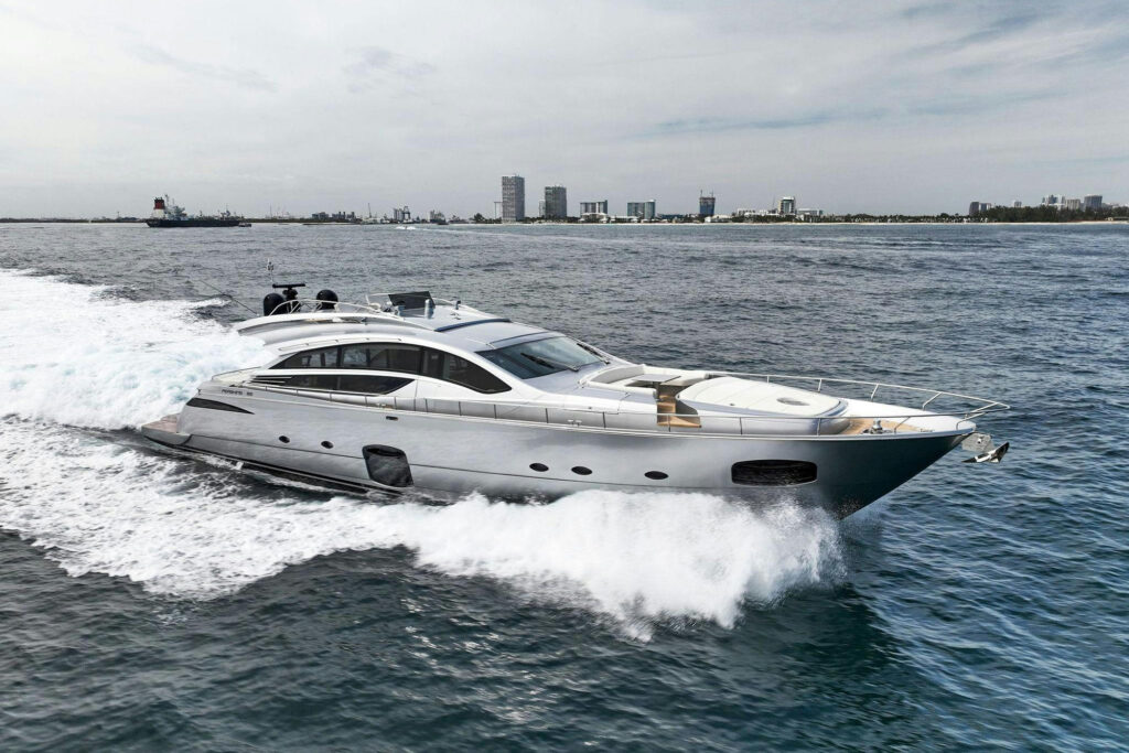 Pershing 82 VHF Phoenix Rising