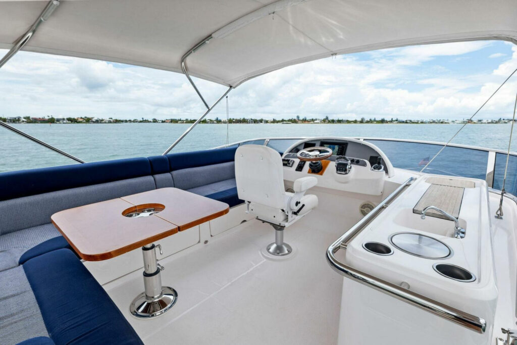 Riviera 54 Belize Daybridge