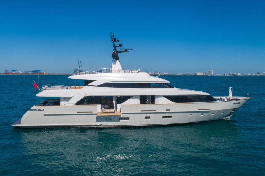 Sanlorenzo SD112