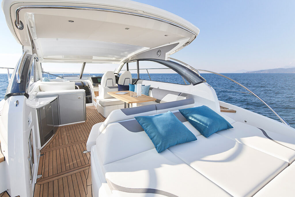 Princess Yachts V50